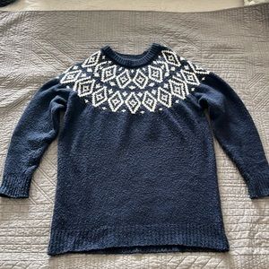 Aerie Navy and White Patterned Sweater